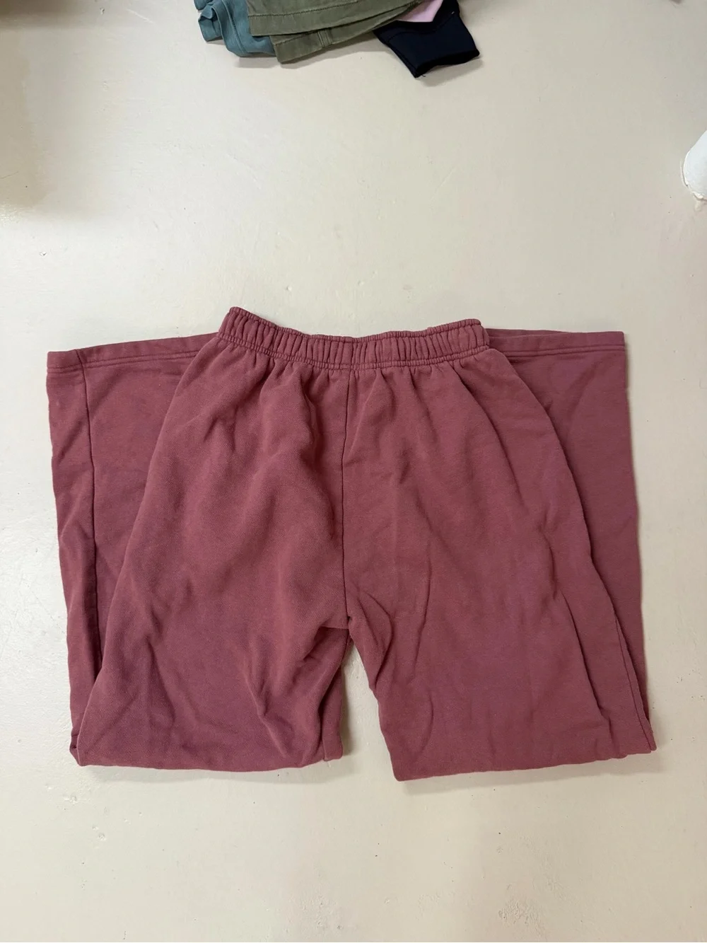 ALO Yoga Womens Straight Leg Sweatpants